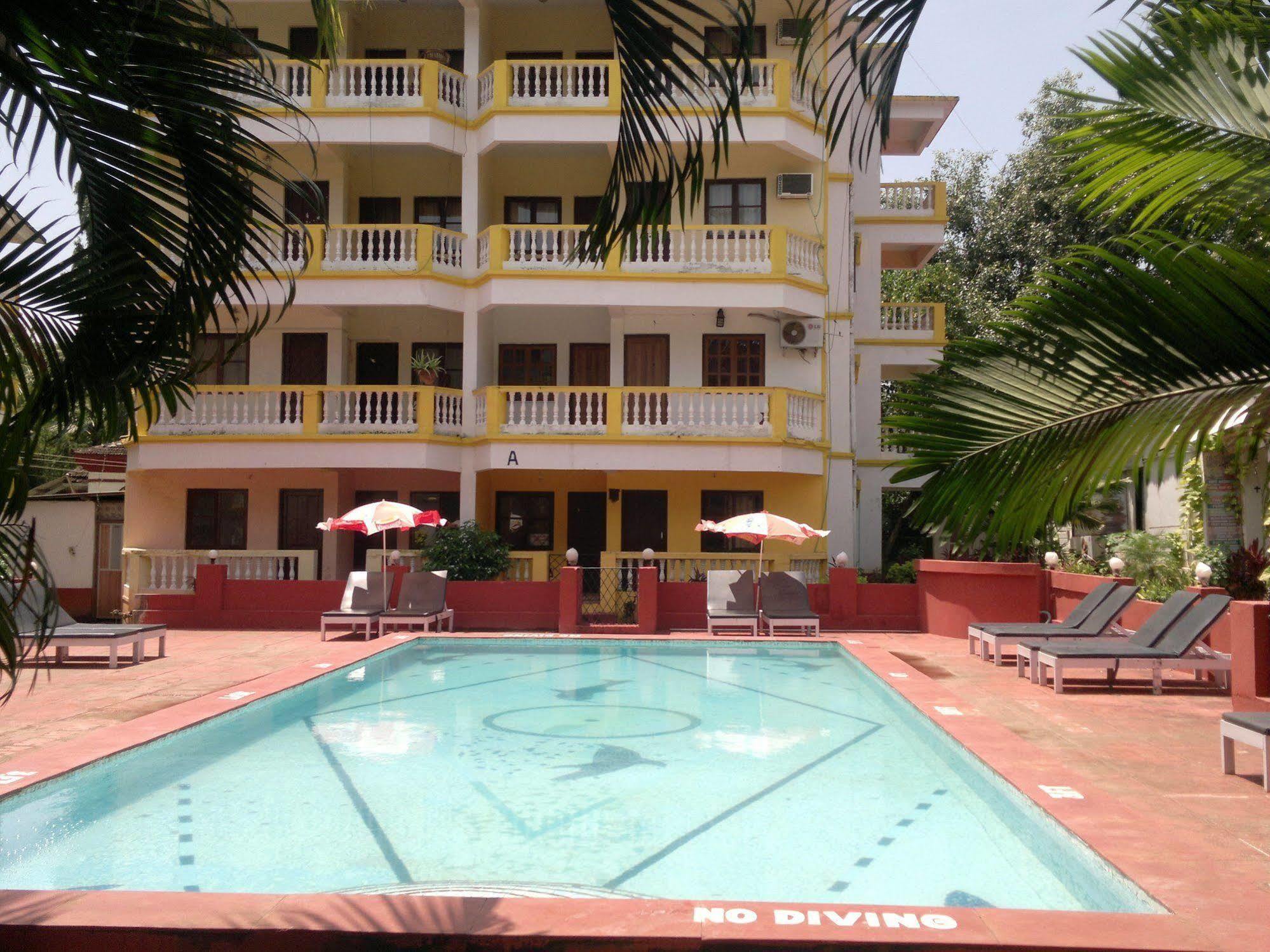 Royal Mirage Beach Resort Candolim Exterior foto